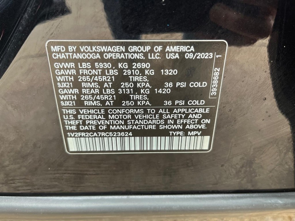 Volkswagen Atlas Vehicle Full-screen Gallery Image 30