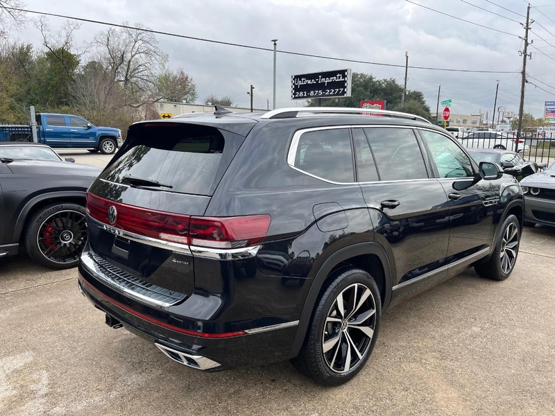 Volkswagen Atlas Vehicle Full-screen Gallery Image 06