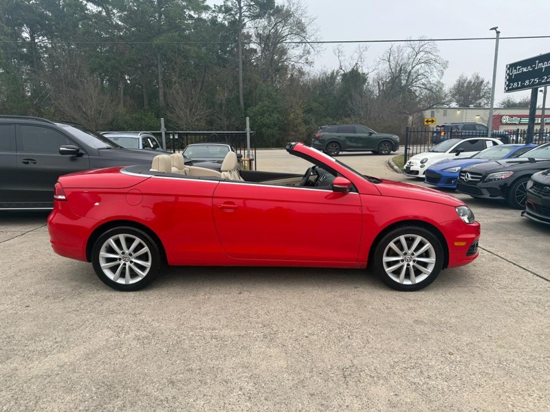 Volkswagen EOS Vehicle Full-screen Gallery Image 08