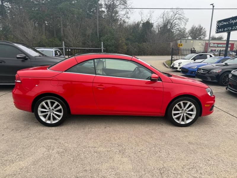 Volkswagen EOS Vehicle Full-screen Gallery Image 09