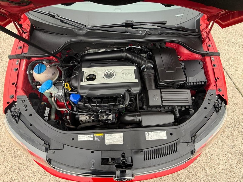 Volkswagen EOS Vehicle Full-screen Gallery Image 32