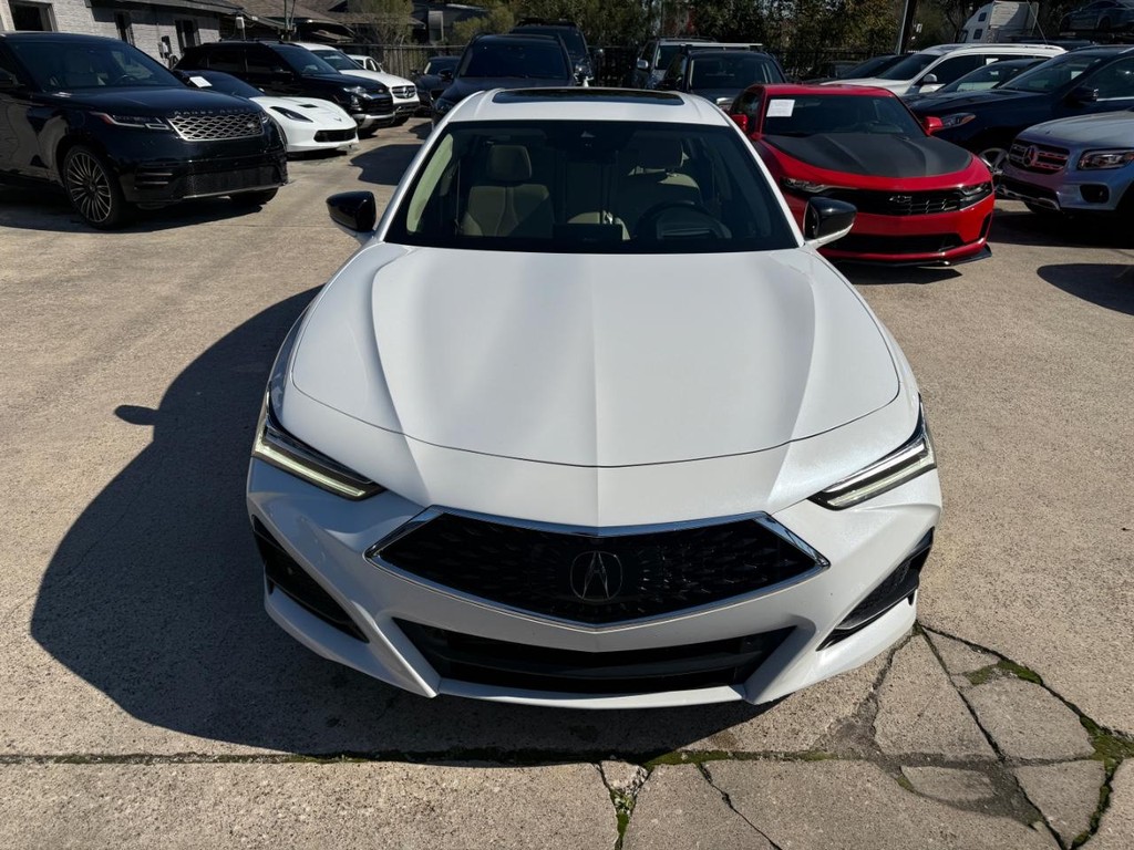 Acura TLX Vehicle Full-screen Gallery Image 03