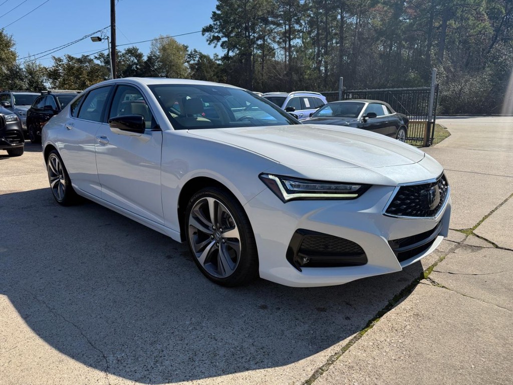 Acura TLX Vehicle Full-screen Gallery Image 04
