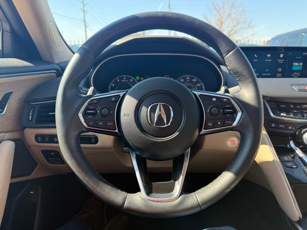 Acura TLX Vehicle Full-screen Gallery Image 20