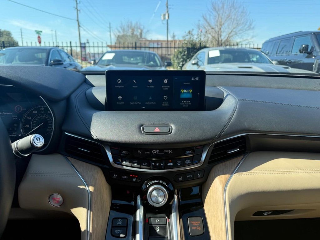 Acura TLX Vehicle Full-screen Gallery Image 22