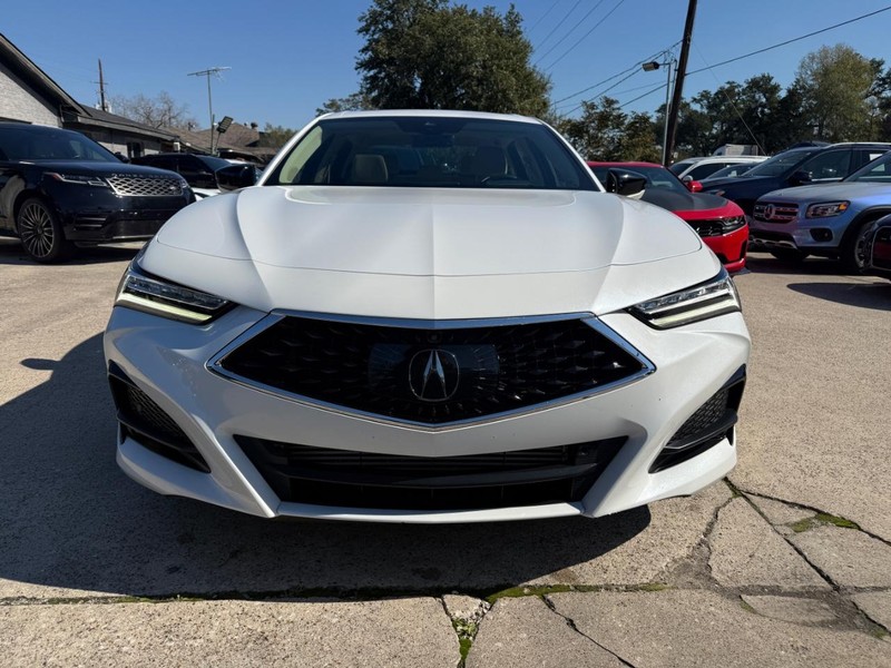 Acura TLX Vehicle Full-screen Gallery Image 02