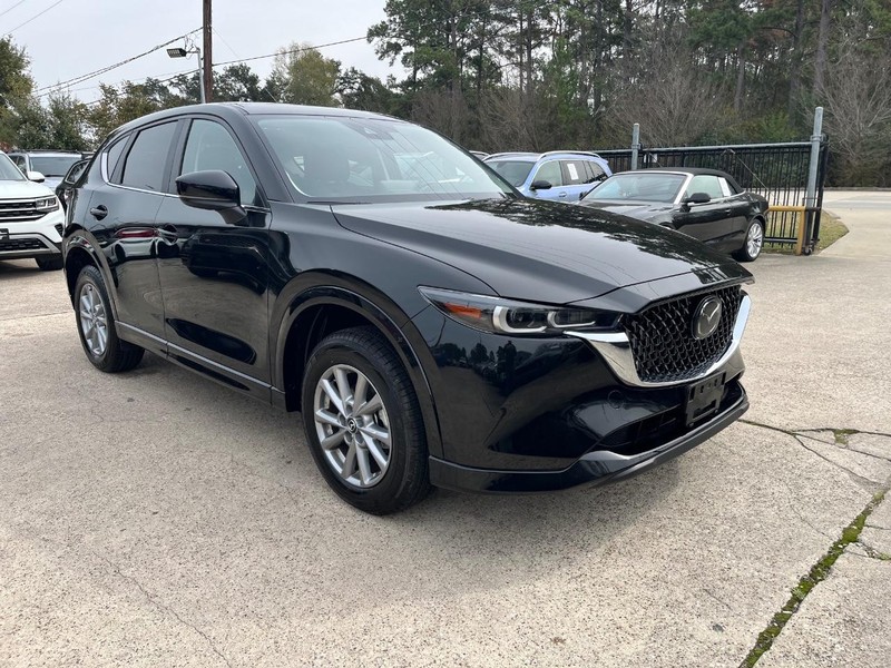 Mazda CX-5 Vehicle Full-screen Gallery Image 04