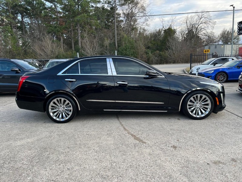 Cadillac CTS Sedan Vehicle Full-screen Gallery Image 05