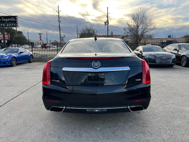 Cadillac CTS Sedan Vehicle Full-screen Gallery Image 07