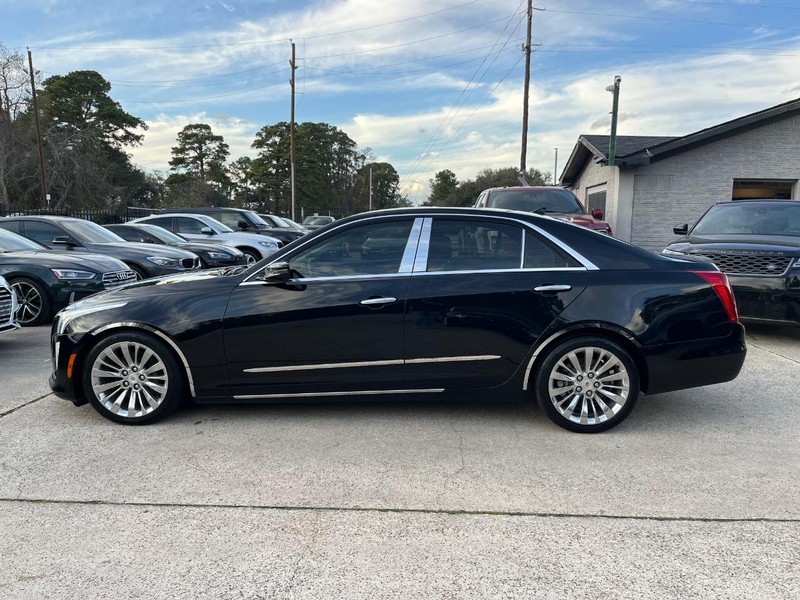 Cadillac CTS Sedan Vehicle Full-screen Gallery Image 09