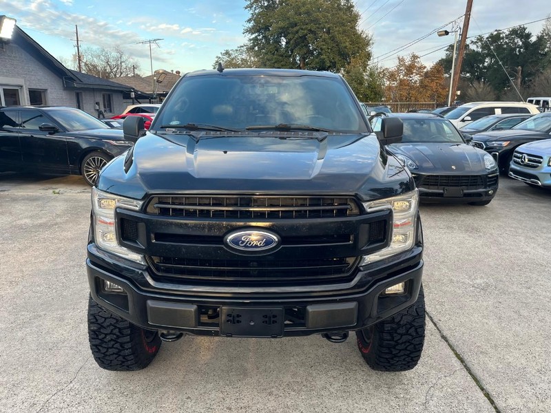 Ford F-150 Vehicle Full-screen Gallery Image 03