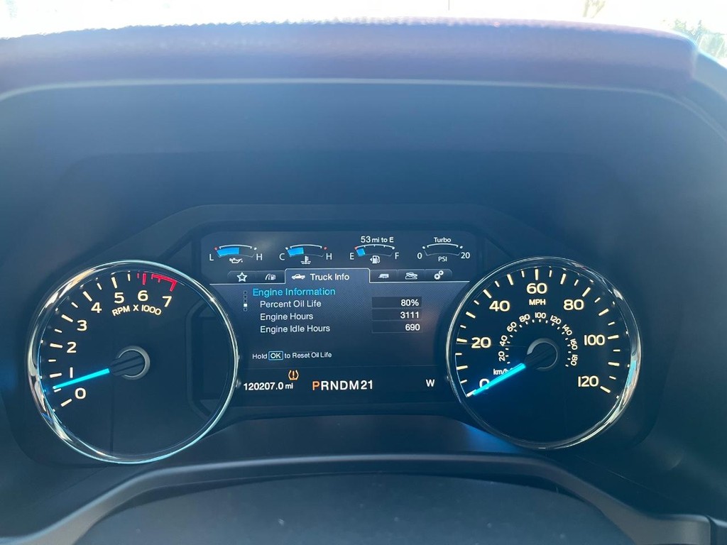 Ford F-150 Vehicle Full-screen Gallery Image 21