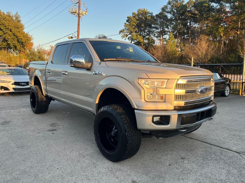 Ford F-150 Vehicle Full-screen Gallery Image 04