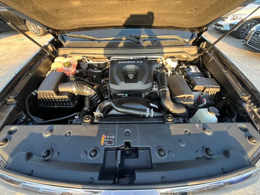 GMC Canyon Vehicle Full-screen Gallery Image 26