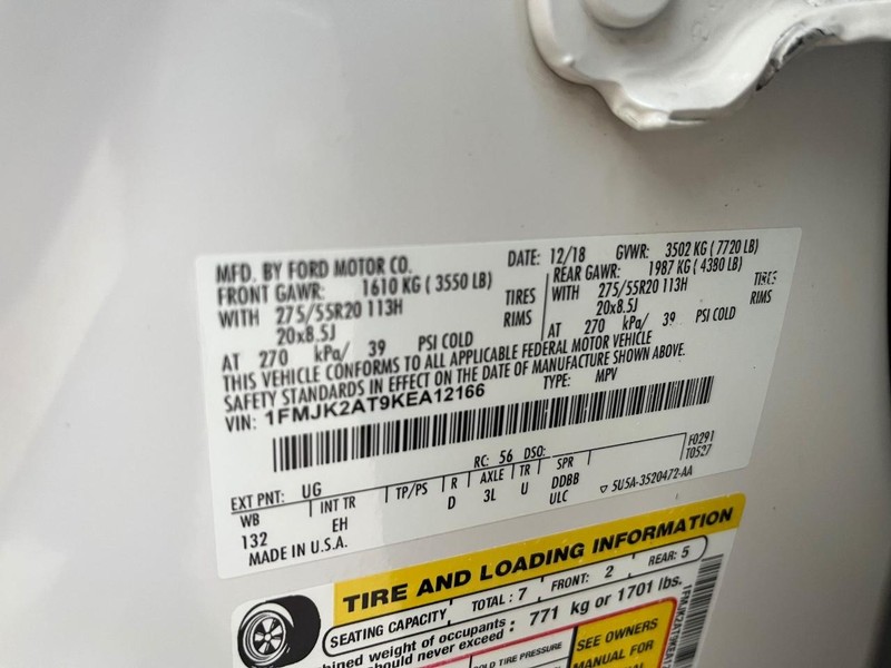 Ford Expedition Max Vehicle Full-screen Gallery Image 32