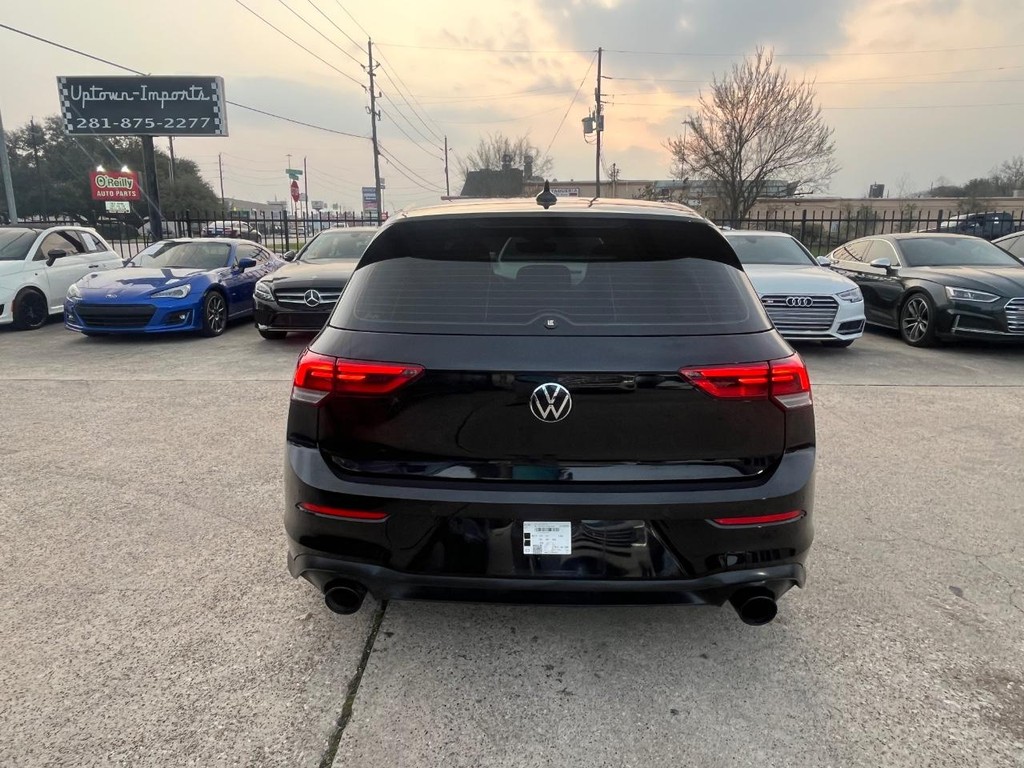 Volkswagen Golf GTI Vehicle Full-screen Gallery Image 07