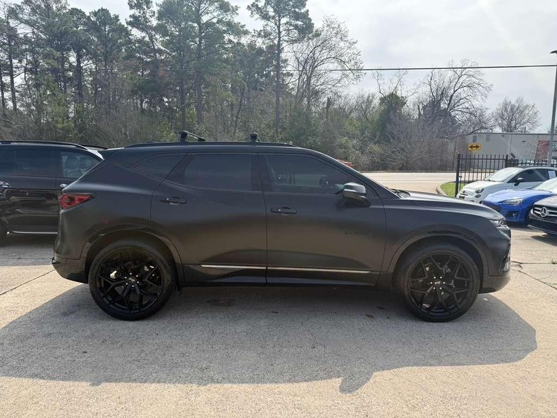 Chevrolet Blazer Vehicle Full-screen Gallery Image 05