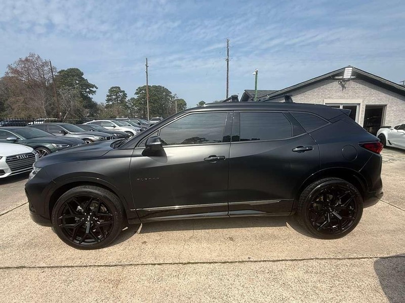 Chevrolet Blazer Vehicle Full-screen Gallery Image 09