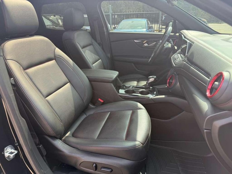 Chevrolet Blazer Vehicle Full-screen Gallery Image 14