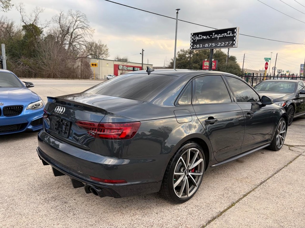 Audi A4 Vehicle Full-screen Gallery Image 06