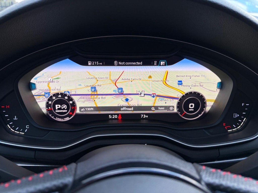 Audi A4 Vehicle Full-screen Gallery Image 22