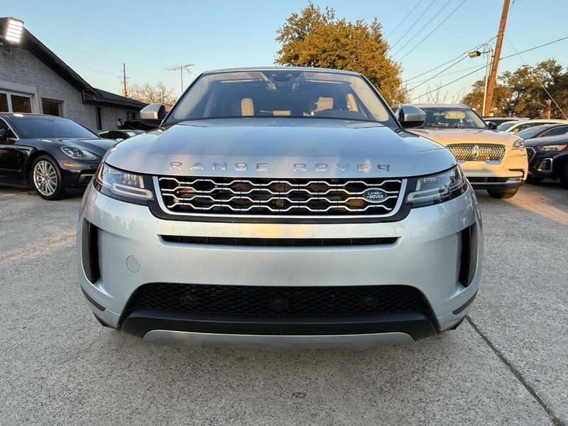 Land Rover Range Rover Evoque Vehicle Full-screen Gallery Image 02