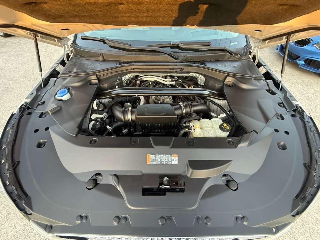 Lincoln Aviator Vehicle Full-screen Gallery Image 30