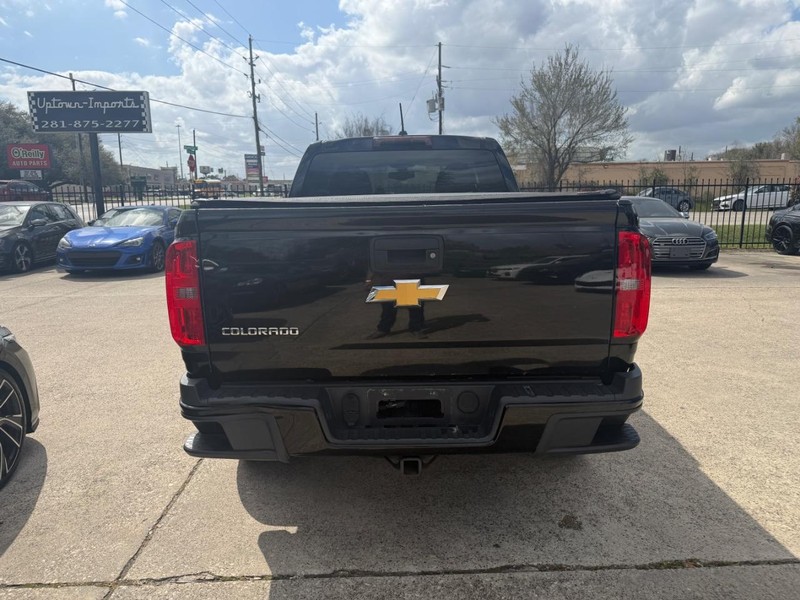 Chevrolet Colorado Vehicle Full-screen Gallery Image 07