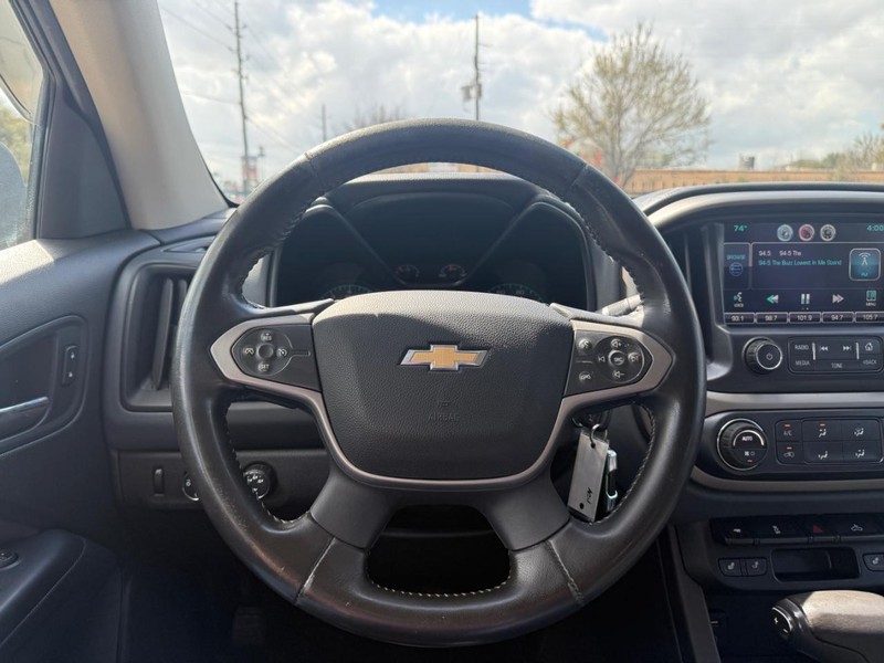 Chevrolet Colorado Vehicle Full-screen Gallery Image 20