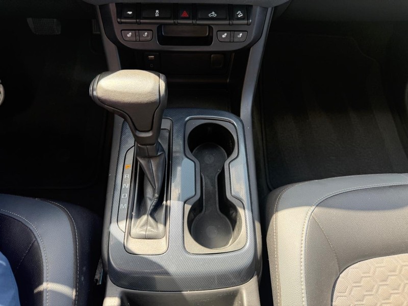 Chevrolet Colorado Vehicle Full-screen Gallery Image 23
