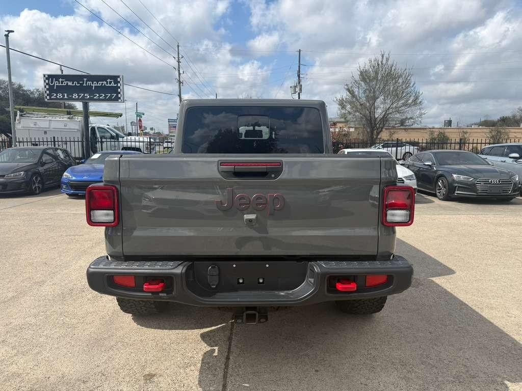 Jeep Gladiator Vehicle Full-screen Gallery Image 07