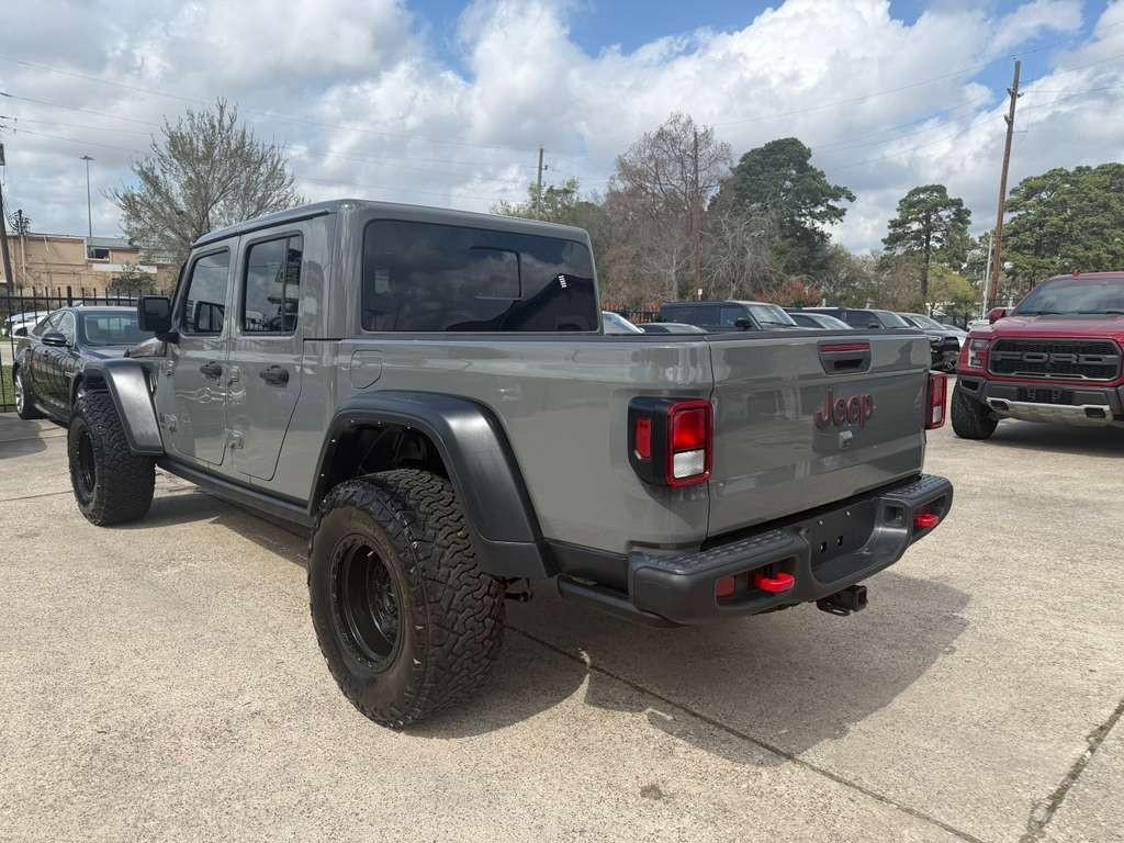 Jeep Gladiator Vehicle Full-screen Gallery Image 08