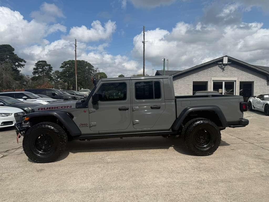 Jeep Gladiator Vehicle Full-screen Gallery Image 09