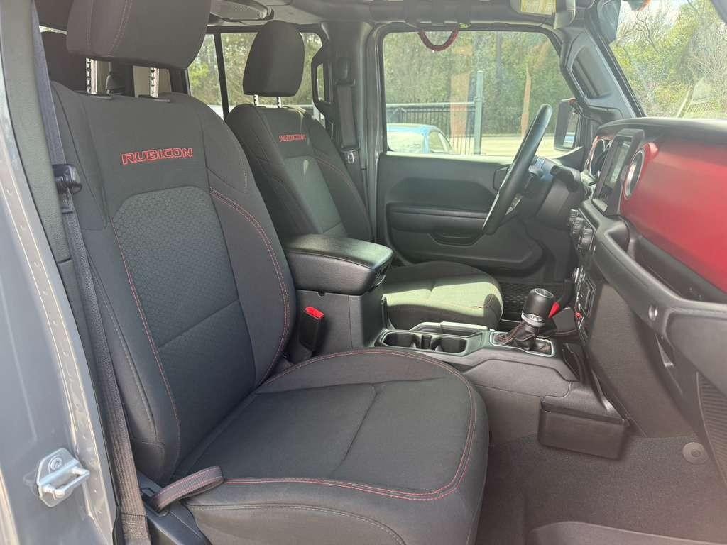 Jeep Gladiator Vehicle Full-screen Gallery Image 14