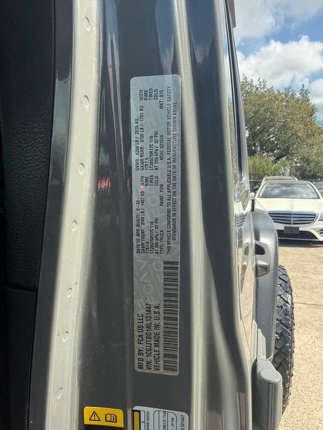 Jeep Gladiator Vehicle Full-screen Gallery Image 29