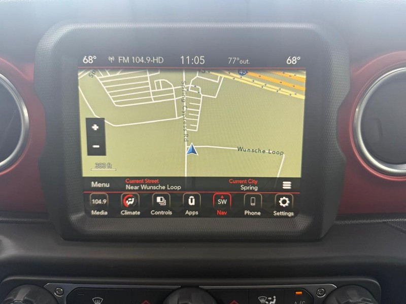 Jeep Gladiator Vehicle Full-screen Gallery Image 22