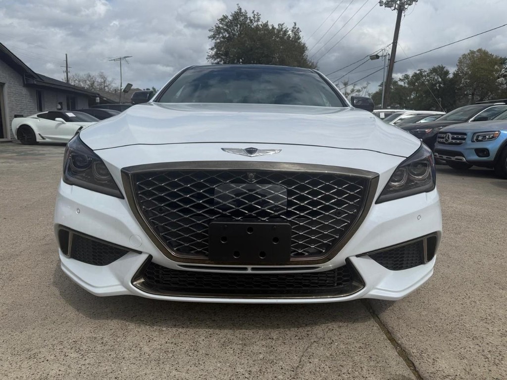 Genesis G80 Vehicle Full-screen Gallery Image 02