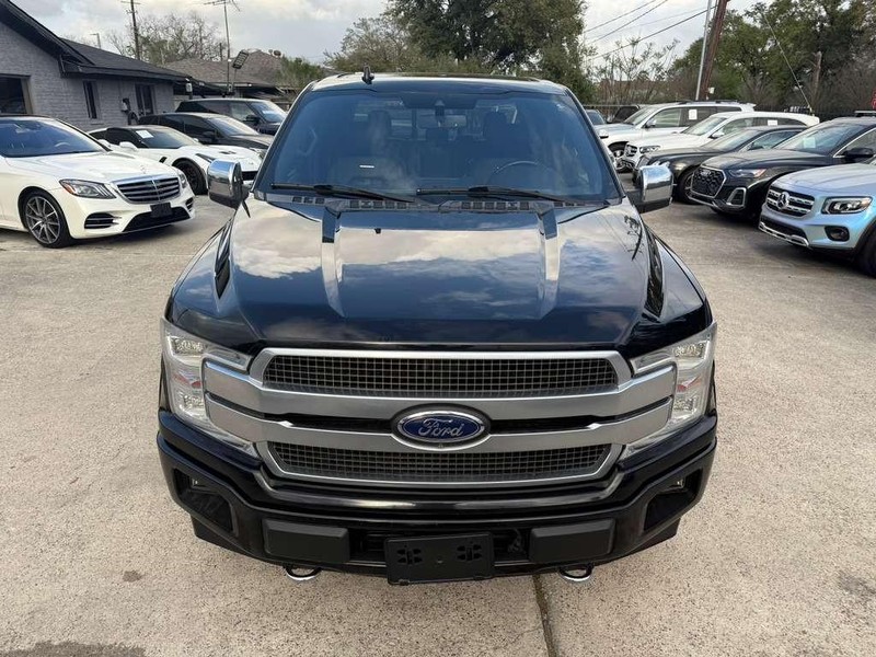 Ford F-150 Vehicle Full-screen Gallery Image 03