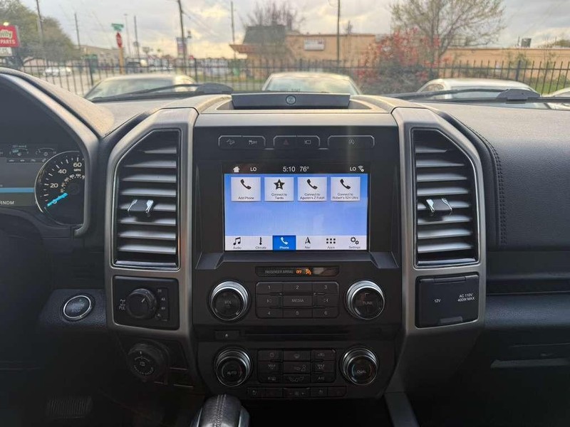 Ford F-150 Vehicle Full-screen Gallery Image 22