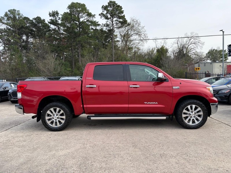 Toyota Tundra 4WD Truck Vehicle Full-screen Gallery Image 05