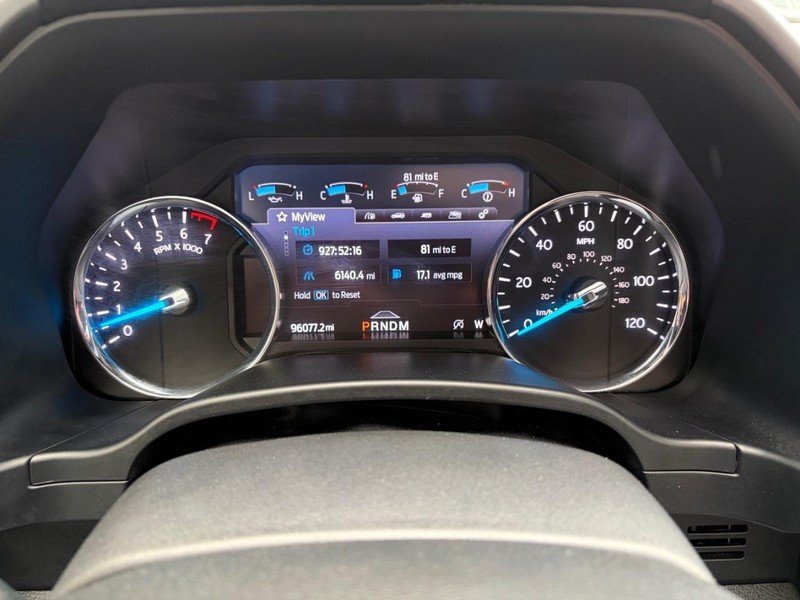 Ford Expedition Vehicle Full-screen Gallery Image 21