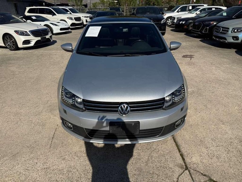 Volkswagen EOS Vehicle Full-screen Gallery Image 03