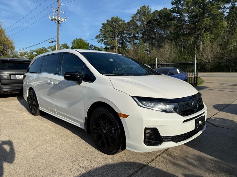 Honda Odyssey Vehicle Full-screen Gallery Image 04