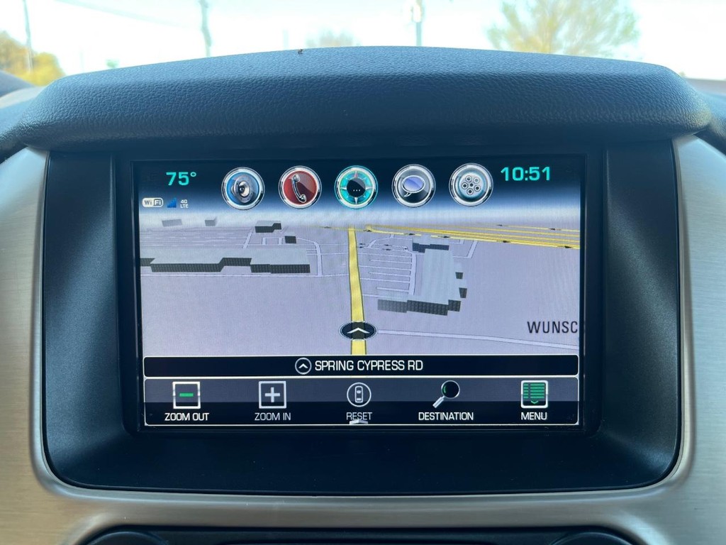 GMC Yukon XL Vehicle Full-screen Gallery Image 26