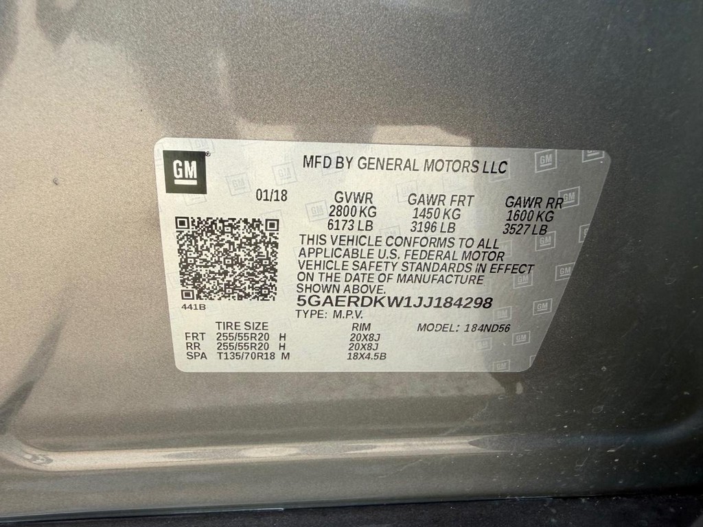 Buick Enclave Vehicle Full-screen Gallery Image 31