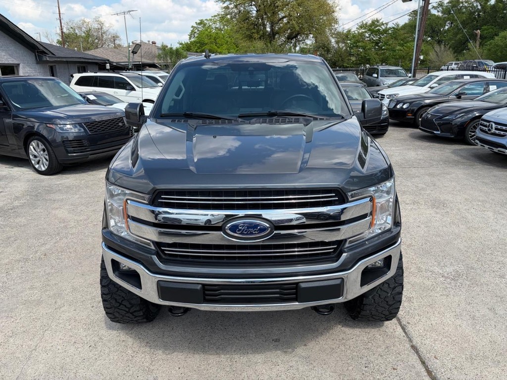 Ford F-150 Vehicle Full-screen Gallery Image 03