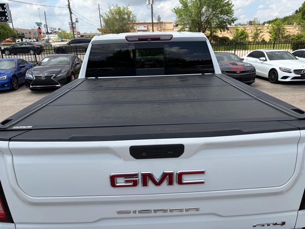 GMC Sierra 1500 Vehicle Full-screen Gallery Image 08