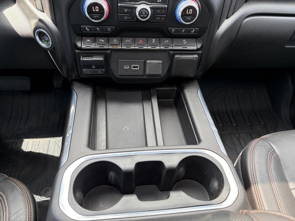 GMC Sierra 1500 Vehicle Full-screen Gallery Image 25