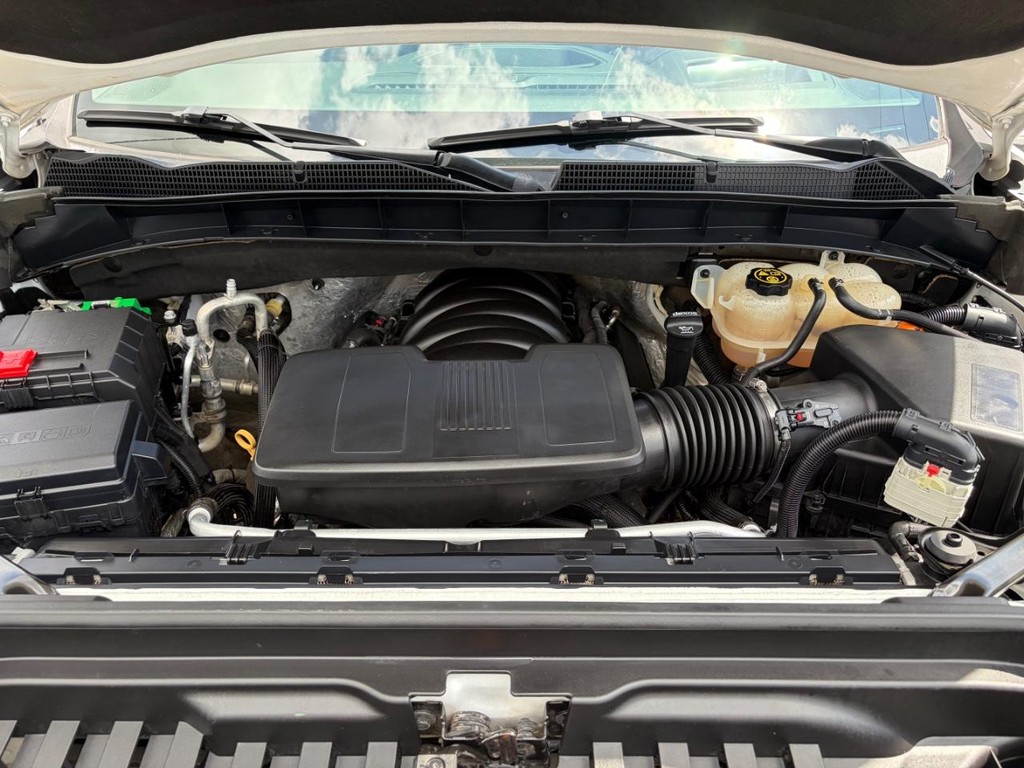 GMC Sierra 1500 Vehicle Full-screen Gallery Image 30