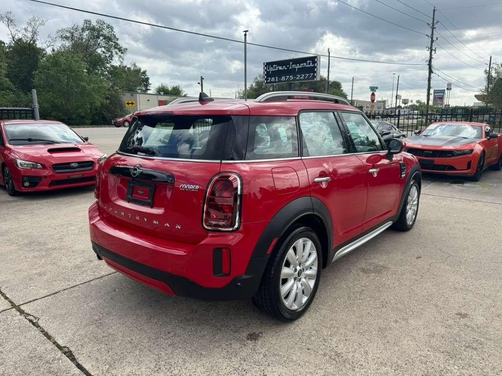 MINI Countryman Vehicle Full-screen Gallery Image 06